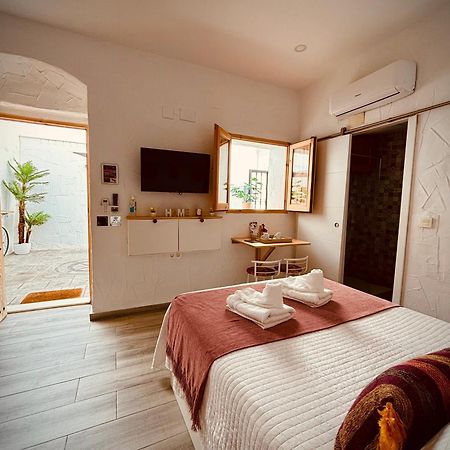 Apartamento La Lola - Patio Privado Jerez de la Frontera Luaran gambar