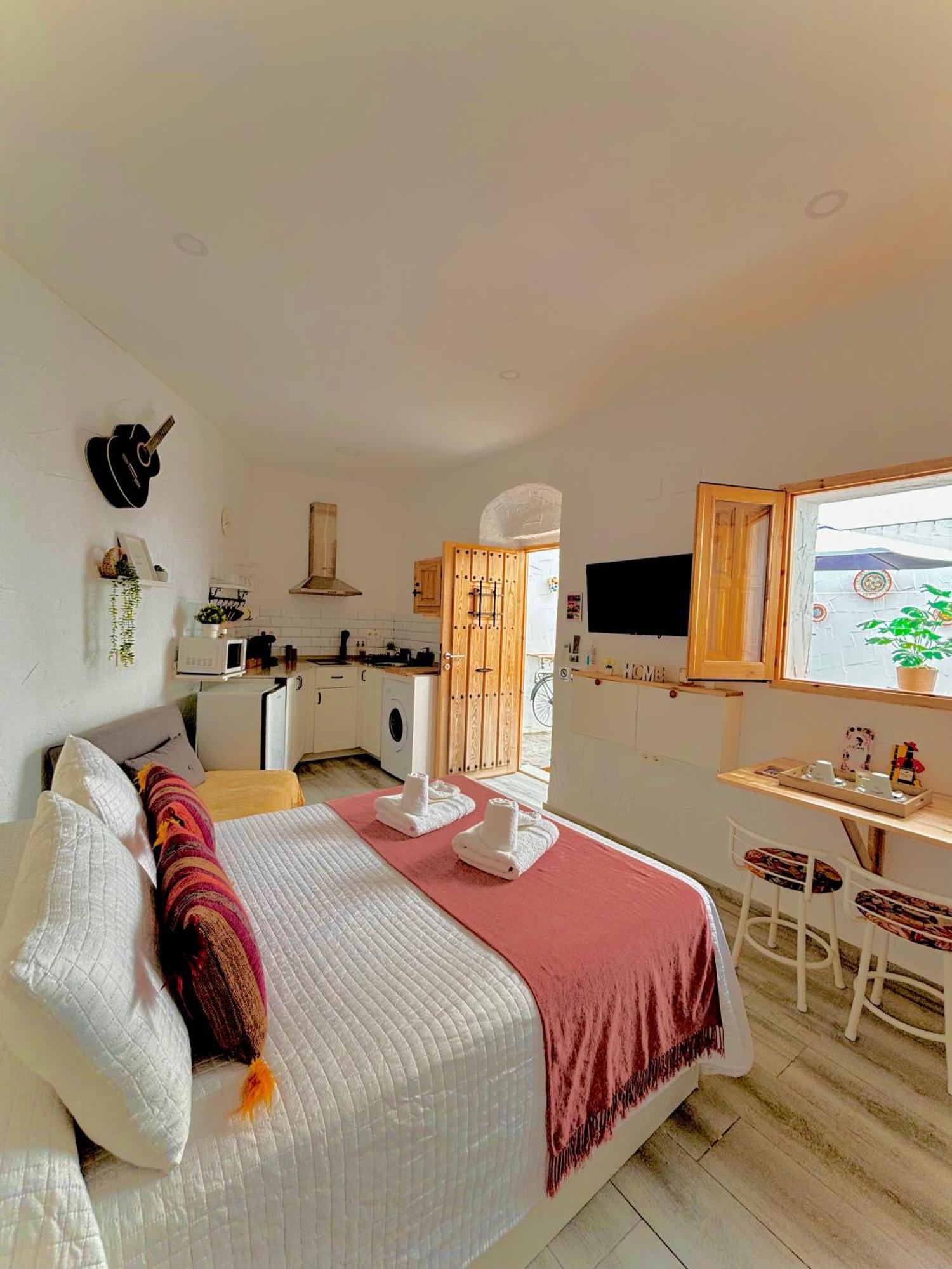 Apartamento La Lola - Patio Privado Jerez de la Frontera Luaran gambar