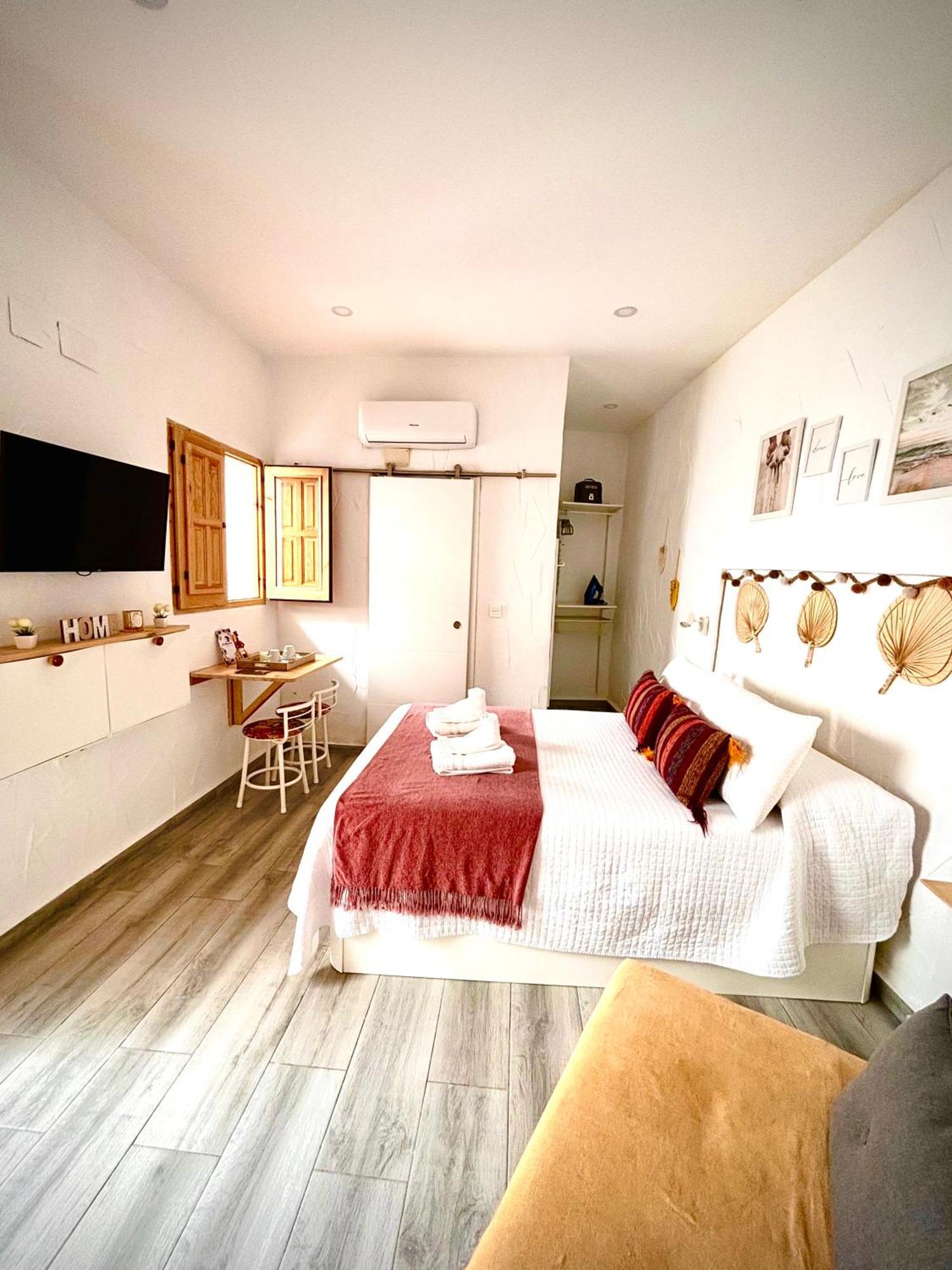 Apartamento La Lola - Patio Privado Jerez de la Frontera Luaran gambar