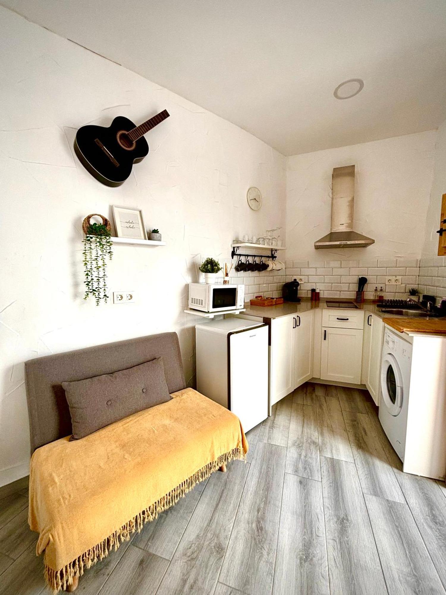 Apartamento La Lola - Patio Privado Jerez de la Frontera Luaran gambar