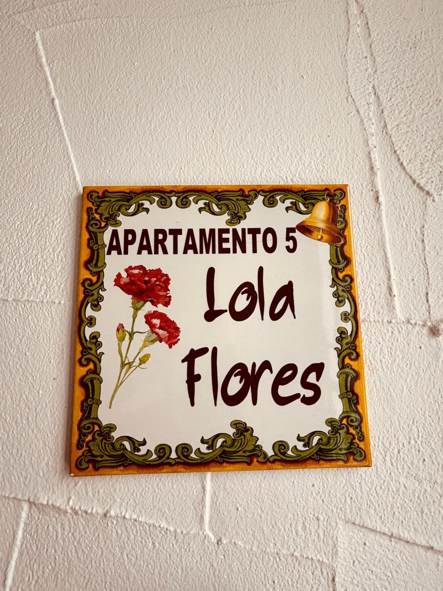 Apartamento La Lola - Patio Privado Jerez de la Frontera Luaran gambar